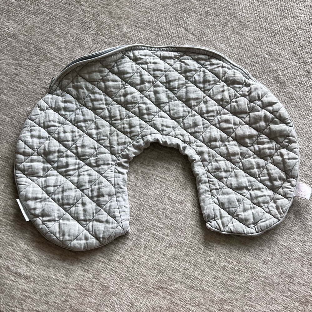 Linnen Boopy cover by Pottery Barn Kids